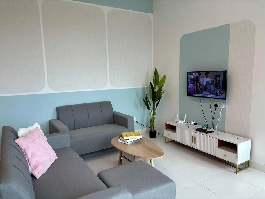 Mount Austin #Akademik Suite Warmcozy Style 1-2Pax Johor Bahru